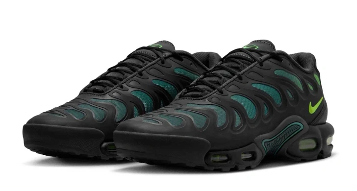 Кроссовки Nike Air Max Plus Drift (FD4290-006)