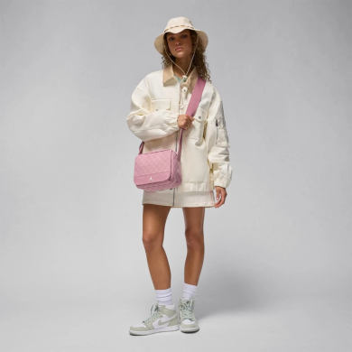 Сумка Air Jordan Monogram Mini 3.6L (MA0760-AF4)