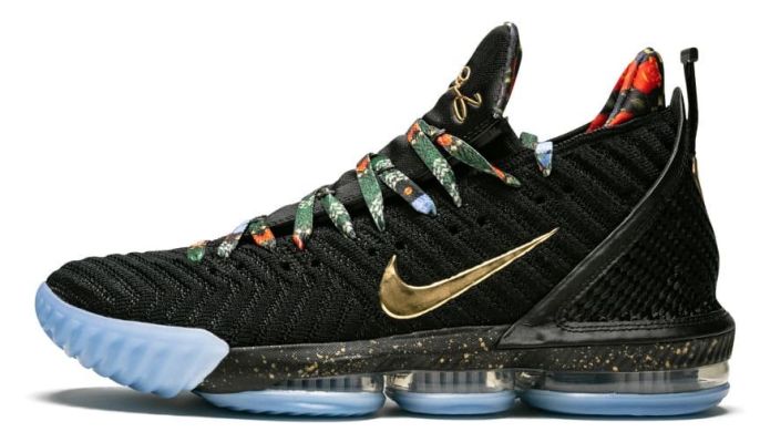 Баскетбольные кроссовки Nike LeBron 16 'Watch The Throne', EUR 44