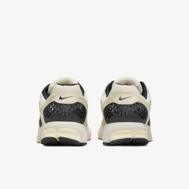 Мужские кроссовки Nike Zoom Vomero 5 "Alabaster" (HF1553-701), EUR 42,5