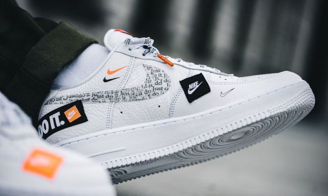 Мужские кроссовки Nike Air Force 1 07 Just Do It Pack "White", EUR 44,5
