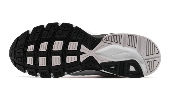 Кросівки чоловічі Nike Initiator (394055-100), EUR 44,5