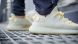 Чоловічі кросівки Adidas Yeezy Boost 350 V2 'Butter', EUR 42
