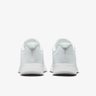 Кроссовки женские Nike Tanjun Flyease White DV7786-101, EUR 38,5