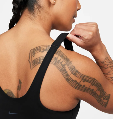 Топ женский Nike Alate Camiseta (FN0543-010), M