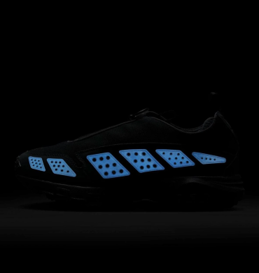 Кроссовки женские Nike Air Max SNDR Gore-Tex (FZ4238-001), EUR 41