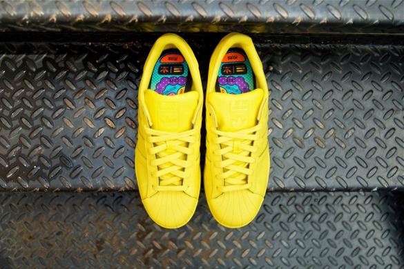 Кроссовки Adidas Superstar x Pharrell Williams 'Bright Yellow', EUR 41