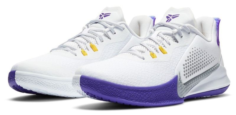 Баскетбольні кросівки Nike Mamba Fury "Lakers", EUR 42,5
