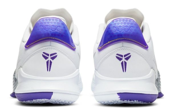 Баскетбольні кросівки Nike Mamba Fury "Lakers", EUR 41