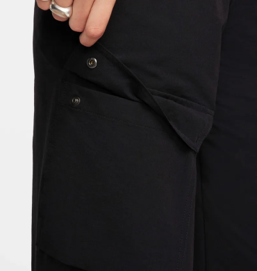 Штаны женские Nike Sportswear (FZ4637-010), S