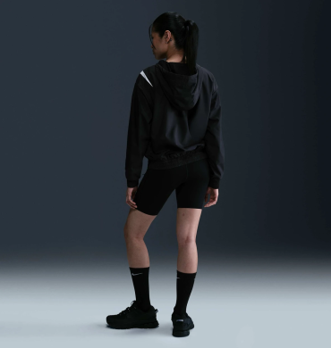 Толстовка женская Nike NSW Classic Loose UV (HM8971-010), XS