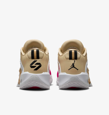 Баскетбольные кроссовки Air Jordan Luka 3 SE 'Matador' (FZ2464-100), EUR 43