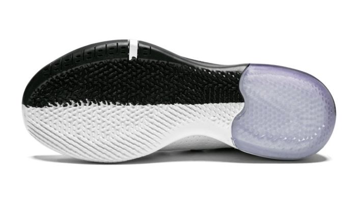 Баскетбольні кросівки Nike Kobe A.D. 'White Toe', EUR 40