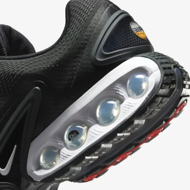 Кросівки Nike Air Max DN 'Black / Dark Grey' (DV3337-012), EUR 46
