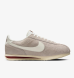 Кроссовки мужские Nike Cortez SE Suede (HF3142-001), EUR 35,5