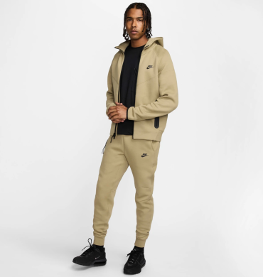 Чоловічі штани Nike Tch Flc Jggr (FB8002-277)