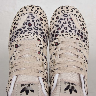 Кроссовки Adidas Originals ZX 700 "Leopard Cheetah Retro", EUR 36