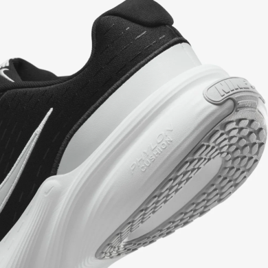 Кросівки чоловічі Nike Uplift SC 'Black/White' (IB2765-002), EUR 45