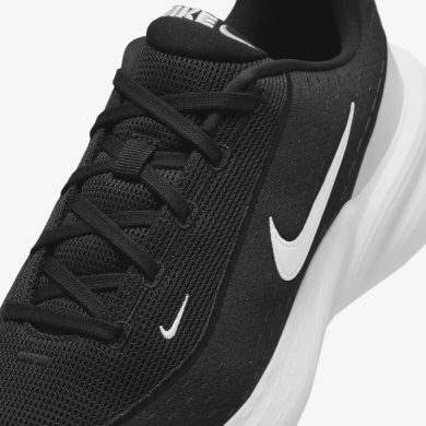 Кросівки чоловічі Nike Uplift SC 'Black/White' (IB2765-002), EUR 45