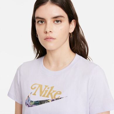 Жіноча футболка Nike W Nsw Tee Femme (DD1340-531), XS