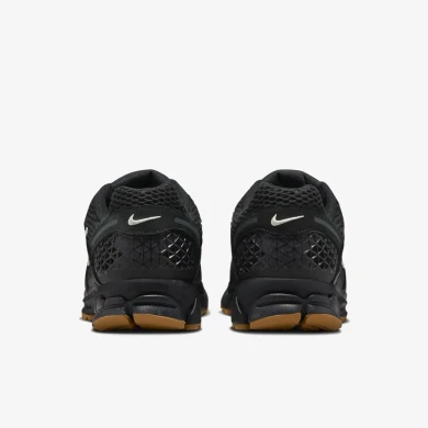 Мужские кроссовки Nike Zoom Vomero 5 "Black/Gum" IB4005-010, EUR 38,5