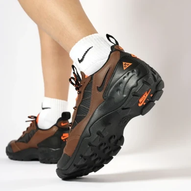 Кроссовки Мужские Nike Acg Air Mada (DO9332-200)