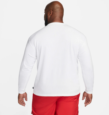 Лонгслив мужской Nike Sportswear Essentials (DO7390-100), XL