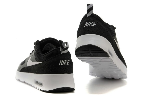 Кроссовки Nike Air Max Thea "Black/White", EUR 36