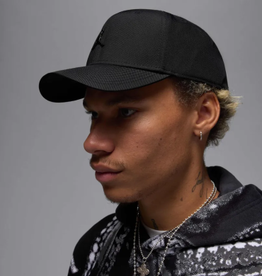 Кепка Air Jordan RiseStructured Metal Jumpman Hat (HM5750-010)