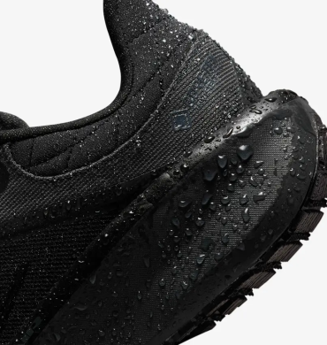 Жіночі кросівки Nike Air Winflo 11 GTX (FQ1359-001), EUR 36,5