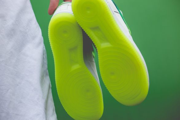 Чоловічі кросівки Nike Air Force 1 07 Premium 2 'Jelly White Volt', EUR 44