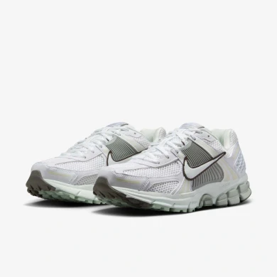 Женские кроссовки Nike W Zoom Vomero 5 (FJ2028-103), EUR 40