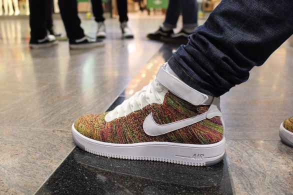 Кросiвки Nike Air Force 1 Ultra Flyknit Mid "Multicolor", EUR 43