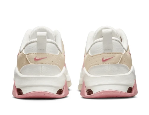 Кросівки Жіночі Nike Air Zoom Bella 6 (DR5720-101)