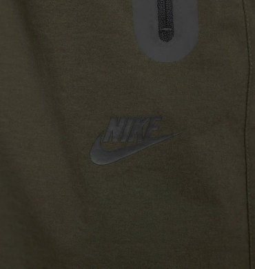 Мужские Брюки Nike Tech Woven Loose Fit (HM7158-356), S