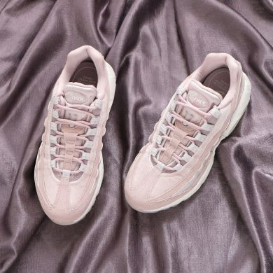 Женские кроссовки Nike Air Max 95 Deluxe "Particle Rose", EUR 38,5
