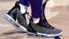 Баскетбольні кросівки Nike LeBron 16 "Oreo", EUR 43