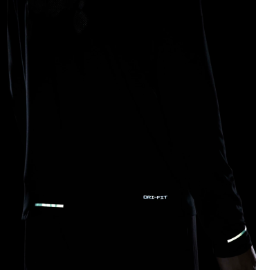 Кофта мужская Nike Dri-Fit Element (FN3387-010)