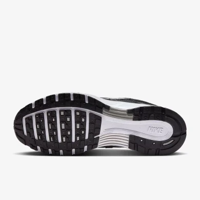 Кросівки Nike P-6000 (CD6404-026), EUR 40,5