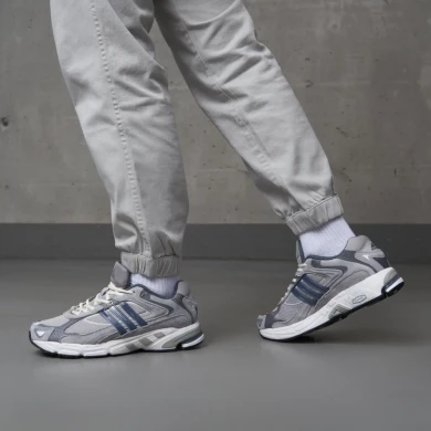 Чоловічі кросівки Adidas Response CL 'Metal Grey' (GZ1561), EUR 44