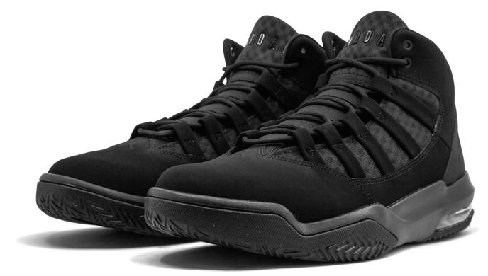 Оригінальні баскетбольні кросівки Air Jordan Max Aura "Black" (AQ9084-001), EUR 47
