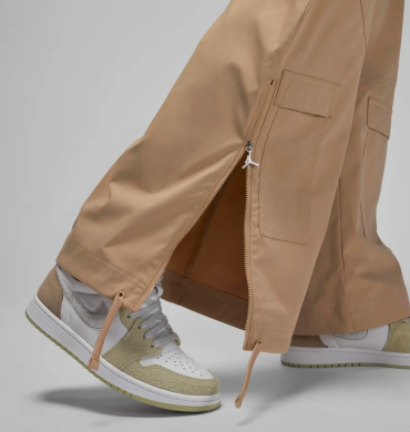 Брюки Жіночі Air Jordan Chicago (DZ3349-254)