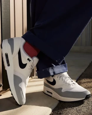Кросівки Nike Air Max 1 (FD9082-002), EUR 40