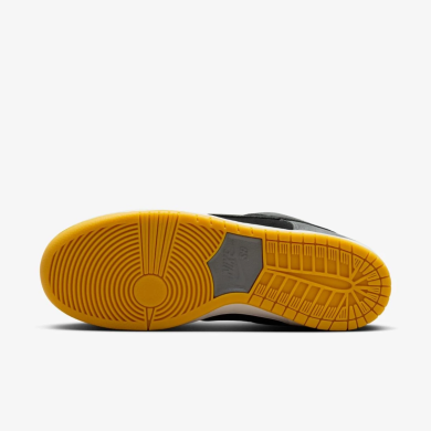 Чоловічі кросівки Nike Dunk Low SB 'Smoke Grey' (HF3063-001), EUR 45,5