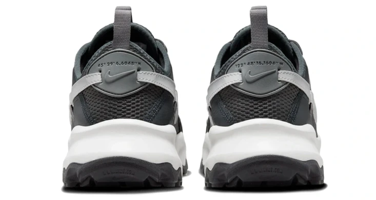 Женские кроссовки W Nike TC 7900 (DD9682-001), EUR 39