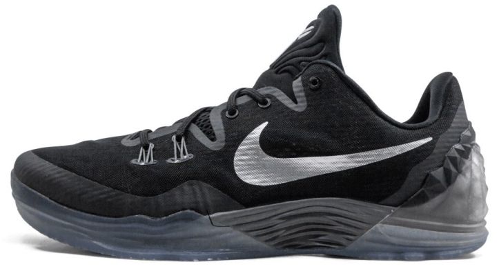 Баскетбольні кросівки Nike Zoom Kobe Venomenon 5 "Black", EUR 44