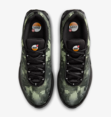Кросівки чоловічі Nike Air Max Dn (IB3078-010), EUR 42