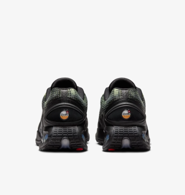 Кросівки чоловічі Nike Air Max Dn (IB3078-010), EUR 42
