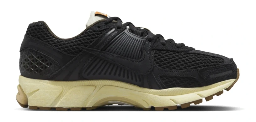 Кроссовки женские Nike W Zoom Vomero 5 (FD0533-010)