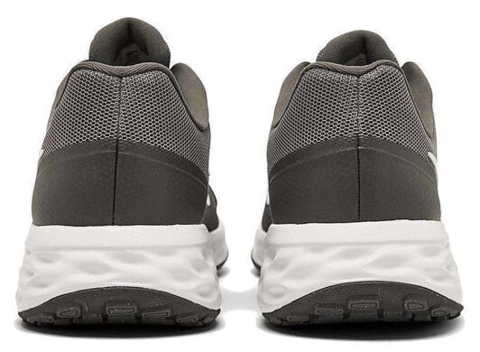 Чоловічі кросівки Nike Revolution 6 Nn (DC3728-004), EUR 40
